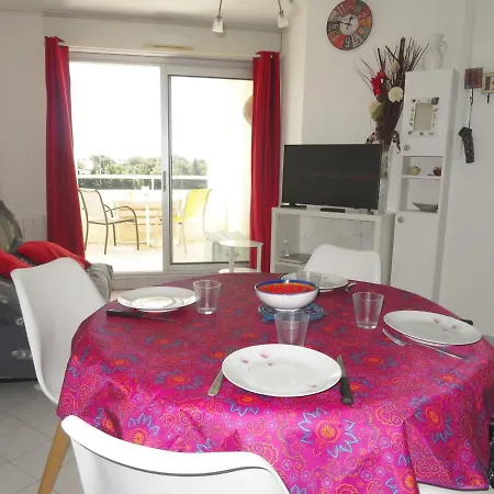 2 Pieces Avec Parking, Tennis Et Loggia A 300m De La - Fr-1-338-431 * Sète