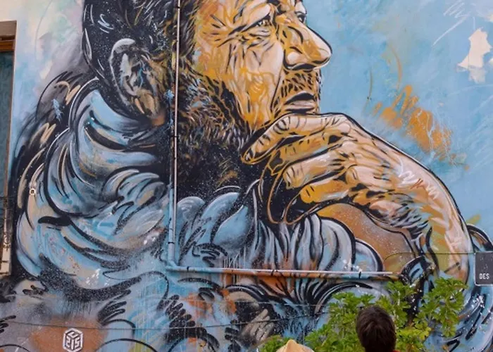 2 Pieces Avec Parking, Tennis Et Loggia A 300m De La - Fr-1-338-431 Lägenhet *